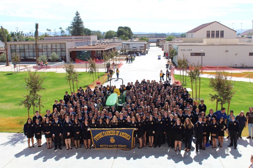 Chapter Officer Leadership Conference - Group Photo
Photo courtesy of SMJUHSD